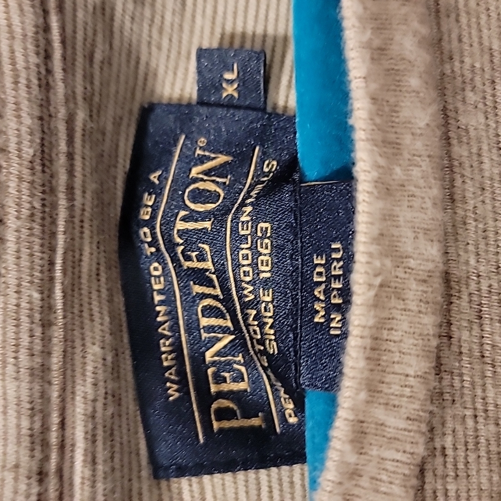 Pendleton Beige Extra Large Pocket Tee - image 2